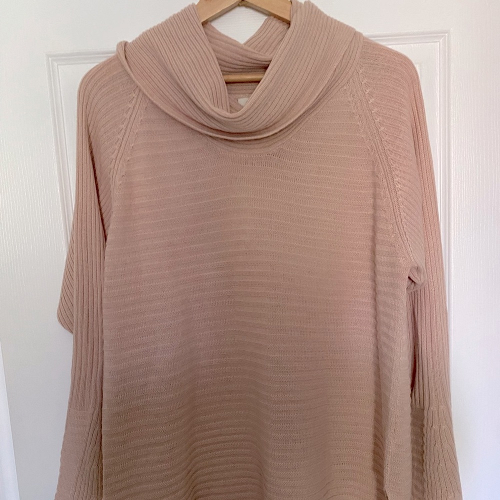 Light weight cowl neck sweater